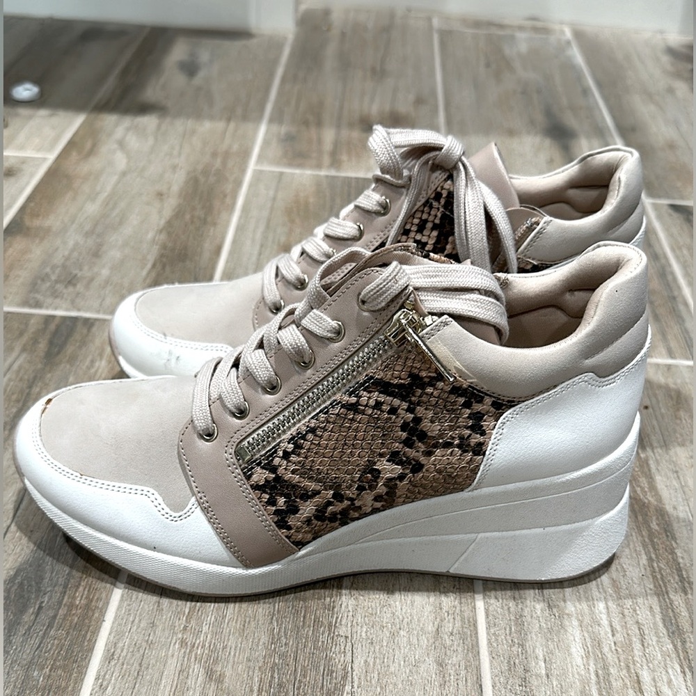 Aldo wedged shoes. Never worn.